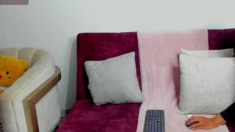sophia CM online show from May 2026 11:34:04 PM