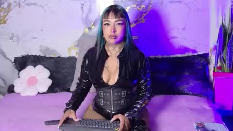 sophia online show from June 2026 06:52:02 AM