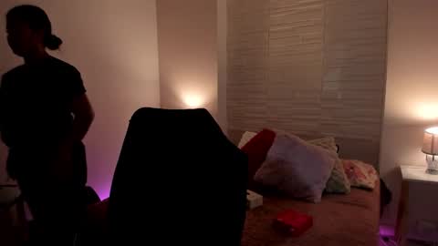  S O P H I A  online show from March 2026 12:05:02 PM