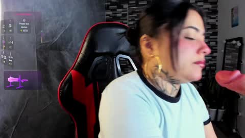 Sophia online show from April 2026 06:28:01 PM