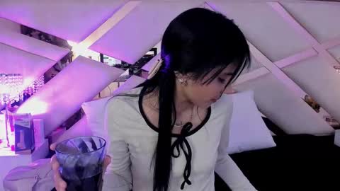 Sophia Paris online show from October 2025 04:01:02 AM