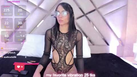 Sophia Paris online show from March 2026 08:26:33 AM