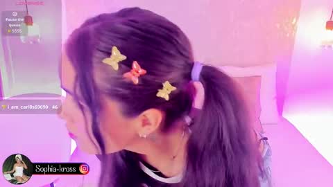 Snapshot of sophiakross chatting on October 2025 03:14:02 AM Sophia online show from October 2025 03:14:02 AM