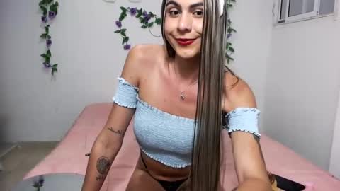 Snapshot of sophiariadna chatting on January 2025 07:34:01 PM SOFI online show from January 2025 07:34:01 PM