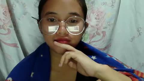 sophie_193 online show from April 2026 08:09:02 PM