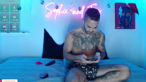 Snapshot of sophie_foxx chatting on December 2024 02:12:02 AM SOPHIE - FOXX online show from December 2024 02:12:02 AM