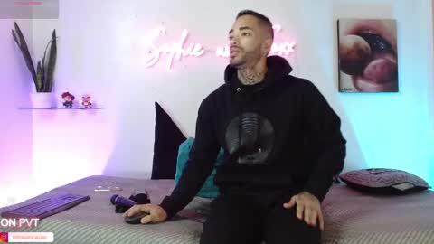 Snapshot of sophie_foxx chatting on May 2026 11:59:02 AM SOPHIE - FOXX online show from May 2026 11:59:02 AM