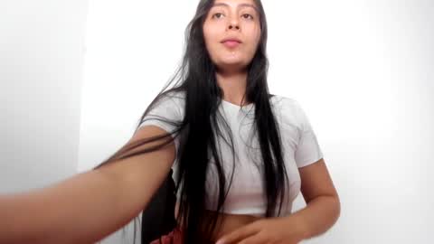 Sophie online show from January 2025 07:08:01 PM