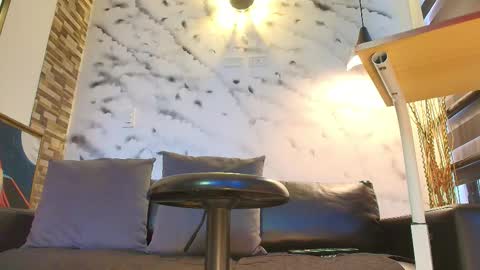 Snapshot of sophie_littles chatting on December 2025 01:40:02 PM Sophie online show from December 2025 01:40:02 PM