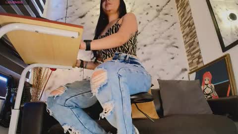 Sophie online show from March 2026 12:09:01 PM