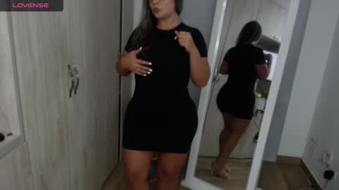 Snapshot of sophie_lopez1 chatting on March 2025 05:07:01 AM Sofa online show from March 2025 05:07:01 AM