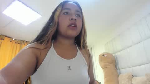 Snapshot of sophie_reed_ chatting on December 2025 06:56:01 PM sophie_reed_ online show from December 2025 06:56:01 PM