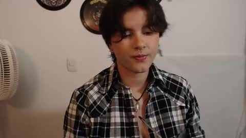 Snapshot of sophie_ross1 chatting on September 2025 01:55:01 AM sophie_ross1 online show from September 2025 01:55:01 AM