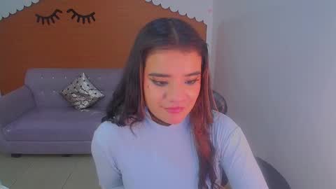 Snapshot of sophie_t_ chatting on March 2025 07:16:02 AM Sofia online show from March 2025 07:16:02 AM