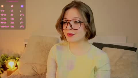 Sophia online show from April 2026 04:24:02 AM