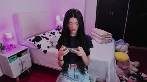 Snapshot of sophiecornett chatting on October 2025 01:55:02 AM    online show from October 2025 01:55:02 AM