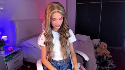    online show from April 2026 02:39:01 AM