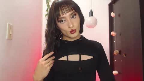 Sophie online show from February 2025 06:55:02 PM