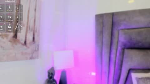 Snapshot of sophiee_smith chatting on December 2025 10:46:02 AM Sophie online show from December 2025 10:46:02 AM