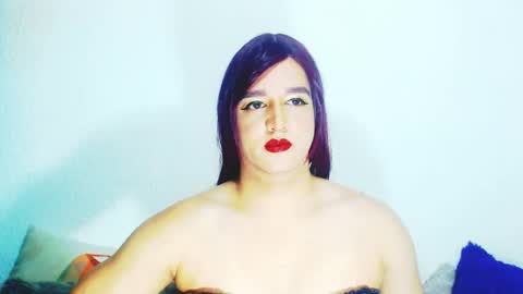 sophiehillsxo online show from April 2026 12:38:02 AM