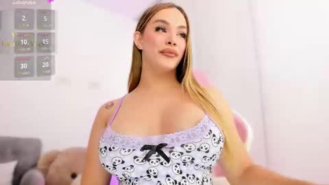 SAMANTHA online show from December 2025 01:52:02 PM