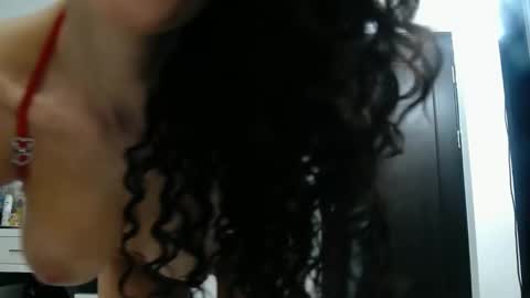 Snapshot of sophiejoulia chatting on January 2025 05:44:02 PM Sophie online show from January 2025 05:44:02 PM