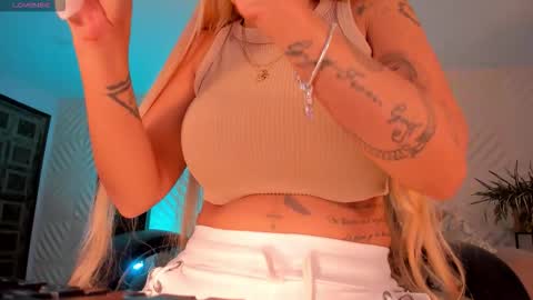 Snapshot of sophiepalmerx chatting on September 2025 11:04:02 AM Sophie Palmer online show from September 2025 11:04:02 AM