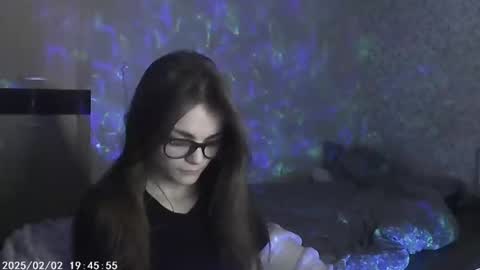 Sophie and my bestie Mandy    online show from February 2025 09:29:02 PM