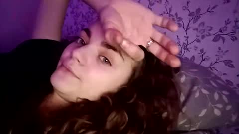 Sophie and my bestie Mandy    online show from February 2025 03:00:01 PM