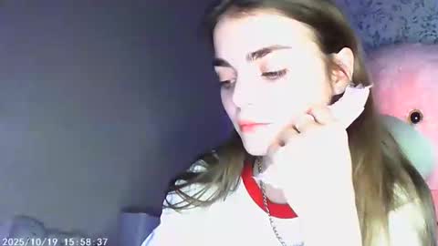 Sophie and my bestie Mandy    online show from October 2025 05:46:02 PM