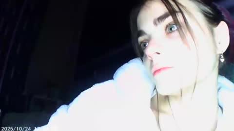 Sophie and my bestie Mandy    online show from October 2025 07:12:01 PM