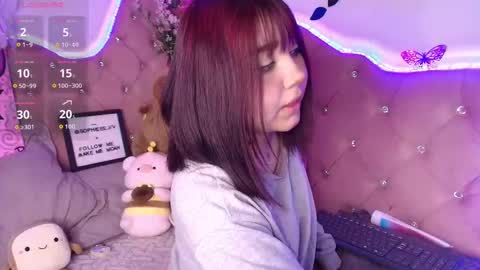 Snapshot of sophievv chatting on October 2025 07:34:01 PM Sophie online show from October 2025 07:34:01 PM