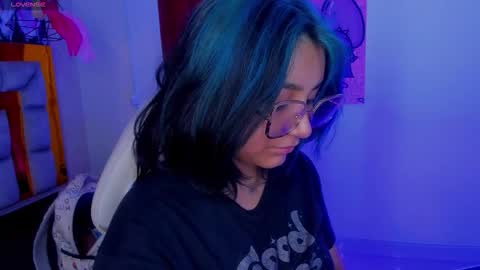   Sophie  online show from February 2026 07:14:02 PM