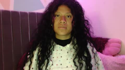 Sophia this is not my real name online show from November 2025 11:32:01 PM