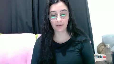 Snapshot of sophirivers chatting on October 2025 09:55:01 PM sophirivers online show from October 2025 09:55:01 PM