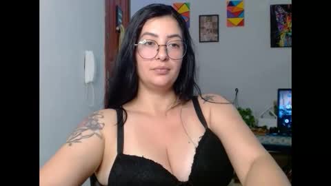 Snapshot of sophirivers chatting on November 2025 01:55:02 AM sophirivers online show from November 2025 01:55:02 AM