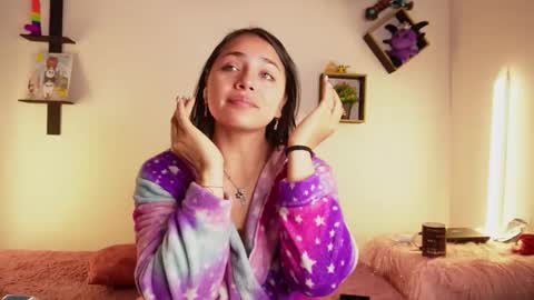 SOPHY ROGERS online show from September 2025 10:41:01 AM