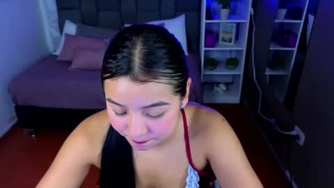 Snapshot of sophyadams_ chatting on June 2026 05:21:01 AM Sophy online show from June 2026 05:21:01 AM
