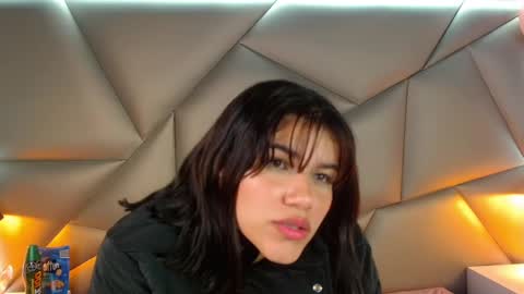 Snapshot of sophye_logan chatting on December 2024 06:14:01 AM sophye_logan online show from December 2024 06:14:01 AM