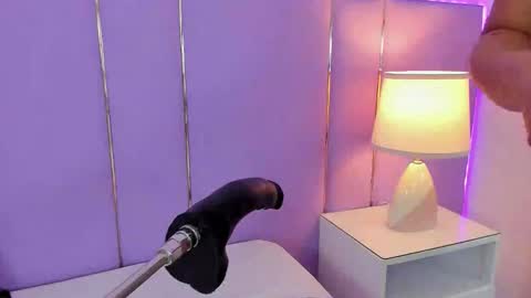 Snapshot of sophyruiz_ chatting on December 2025 11:52:02 AM Sophy online show from December 2025 11:52:02 AM