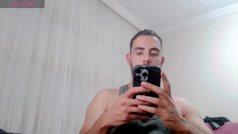 Snapshot of sorrymybadd chatting on November 2025 09:28:01 PM luis online show from November 2025 09:28:01 PM