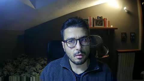 Snapshot of soulground77 chatting on October 2025 07:48:01 PM Lucag88 online show from October 2025 07:48:01 PM