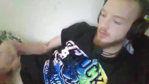 soumi854640 online show from November 2025 01:36:01 PM