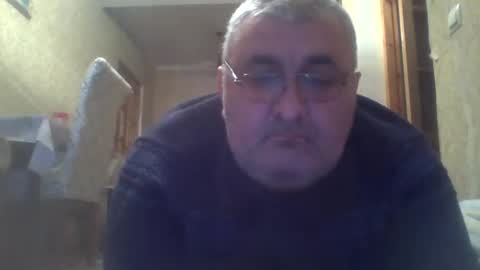 Snapshot of southboy4319771 chatting on February 2025 09:36:01 PM SOUTHBOY online show from February 2025 09:36:01 PM