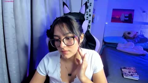 Snapshot of soy___lili chatting on December 2024 11:39:02 PM Lili online show from December 2024 11:39:02 PM