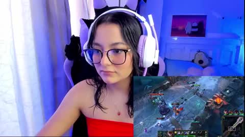 Snapshot of soy___lili chatting on January 2025 04:54:01 PM Lili online show from January 2025 04:54:01 PM