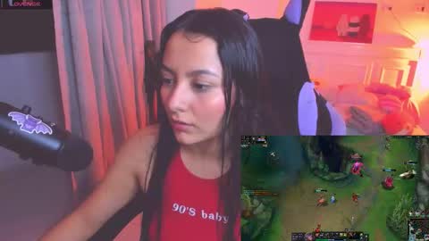 Lili online show from March 2026 02:07:01 AM