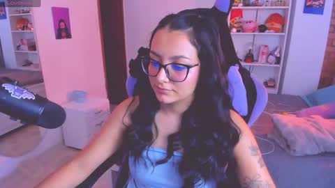 Snapshot of soy___lili chatting on June 2026 05:15:02 PM Lili online show from June 2026 05:15:02 PM