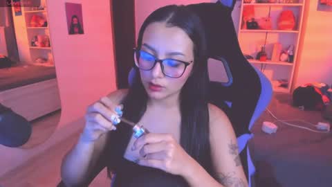 Snapshot of soy___lili chatting on June 2026 03:05:01 AM Lili online show from June 2026 03:05:01 AM