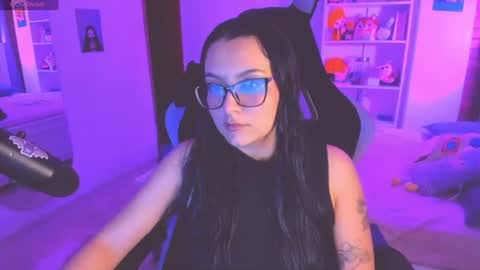 Snapshot of soy___lili chatting on July 2026 02:27:02 AM Lili online show from July 2026 02:27:02 AM